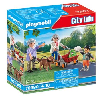 Playmobil Grandparents With Child 70990 – Storvyn Kids are Playmobil specialists in Perth, Western Australia - www.storvynkids.com.au